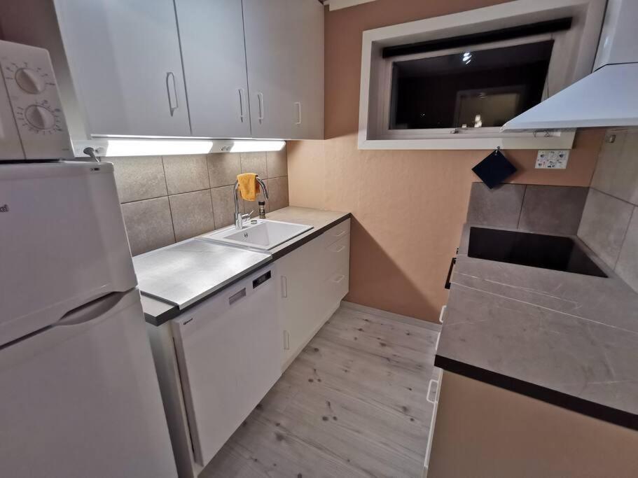 Spacious Apartment On Kvaloya Kvaloysletta Exterior photo